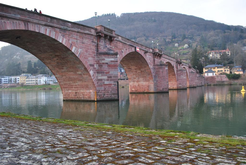 Hotel Am Kornmarkt Heidelberg Buitenkant foto